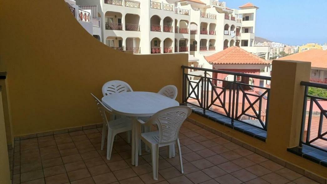 Apartamentos Dinastia Los Cristianos  Exteriör bild