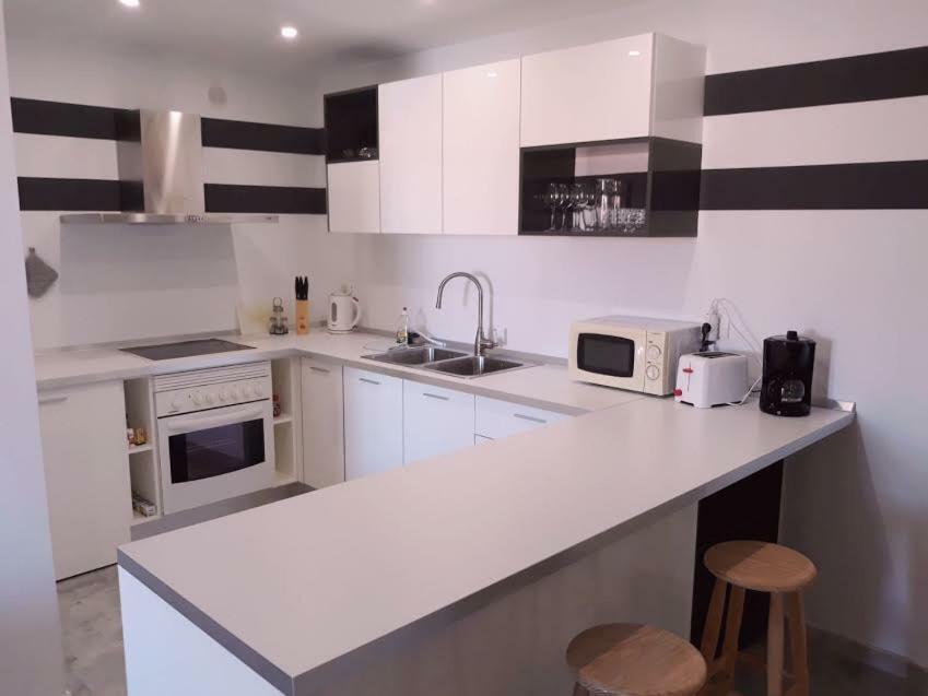 Apartamentos Dinastia Los Cristianos  Exteriör bild